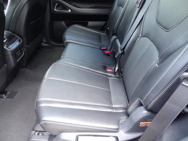 Thumbnail: 2026 INFINITI QX60 - 8