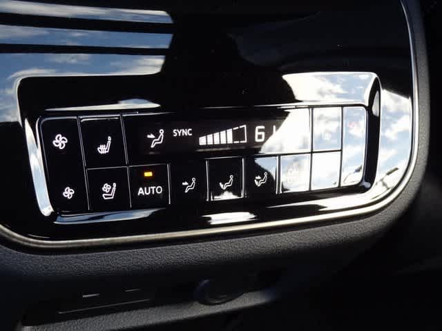 Thumbnail: 2026 INFINITI QX80 - 11