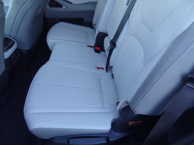 Thumbnail: 2026 INFINITI QX60 - 9