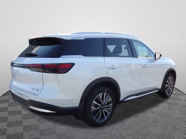 Thumbnail: 2026 INFINITI QX60 - 3