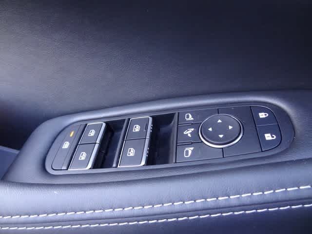 Thumbnail: 2026 INFINITI QX60 - 25