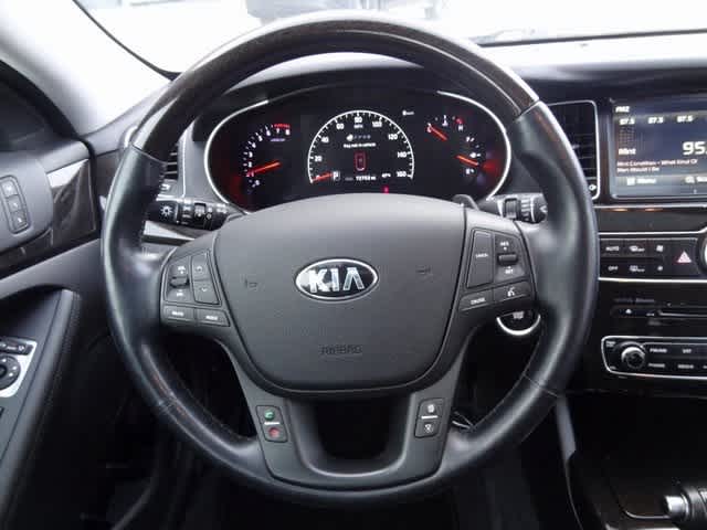 Thumbnail: 2016 Kia Cadenza - 14