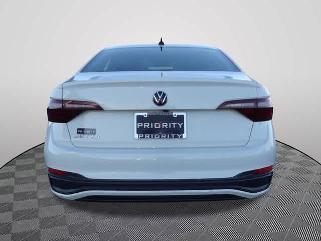 Thumbnail: 2024 Volkswagen Jetta - 3