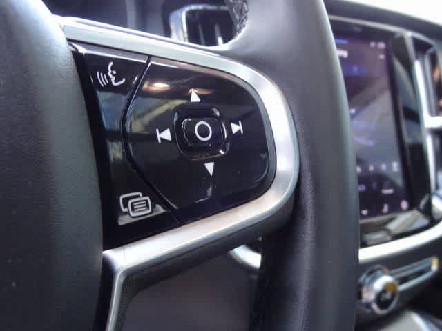 Thumbnail: 2024 Volvo S60 - 19