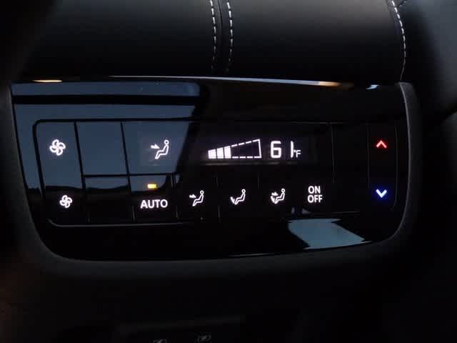 Thumbnail: 2026 INFINITI QX60 - 10