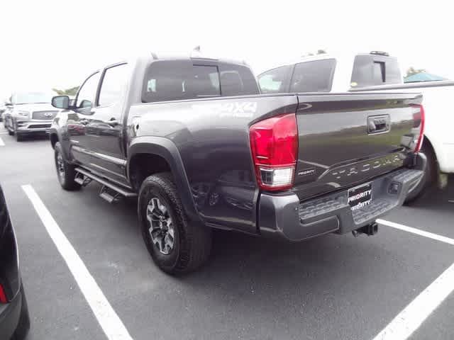 Thumbnail: 2017 Toyota Tacoma - 5