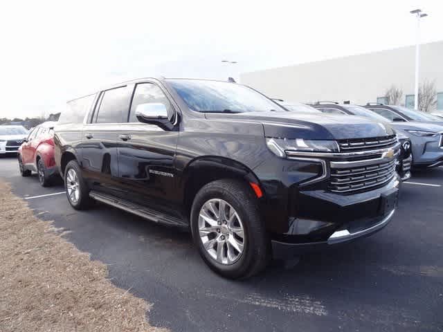 Thumbnail: 2022 Chevrolet Suburban - 3