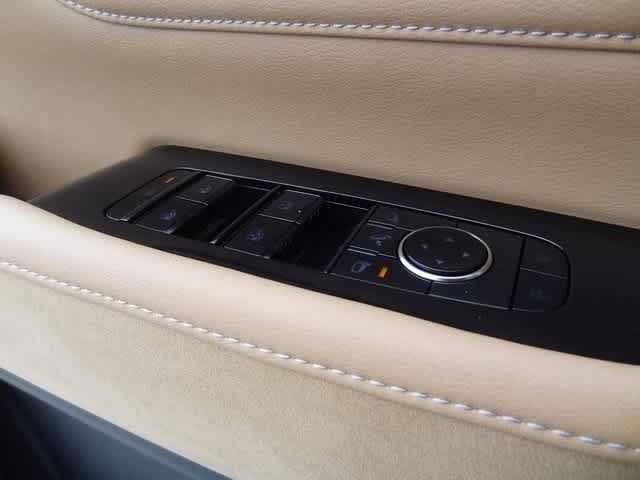 2025 INFINITI QX80 Luxe 14