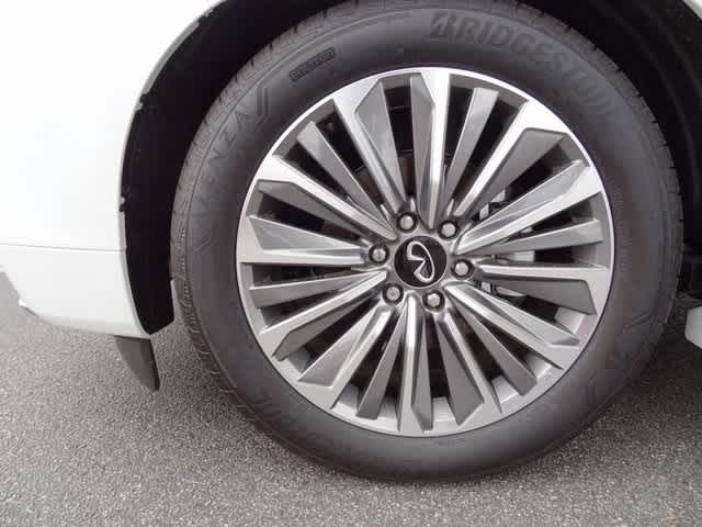2025 INFINITI QX80 Luxe 32