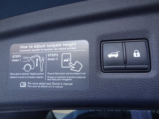 Thumbnail: 2025 INFINITI QX50 - 9