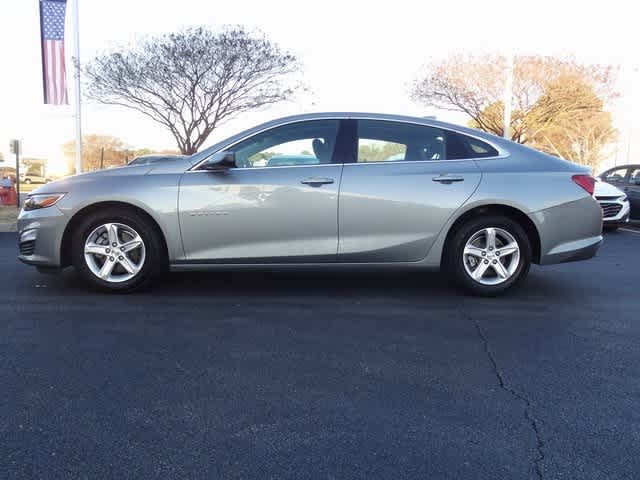 Thumbnail: 2023 Chevrolet Malibu - 2