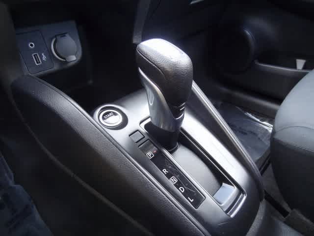 Thumbnail: 2023 Nissan Kicks - 29