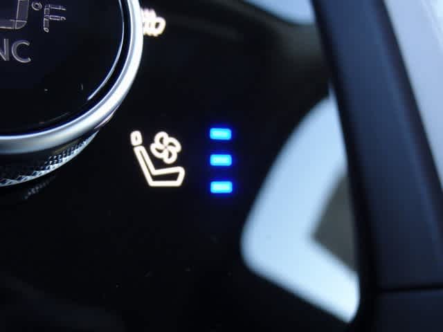 Thumbnail: 2026 INFINITI QX60 - 30