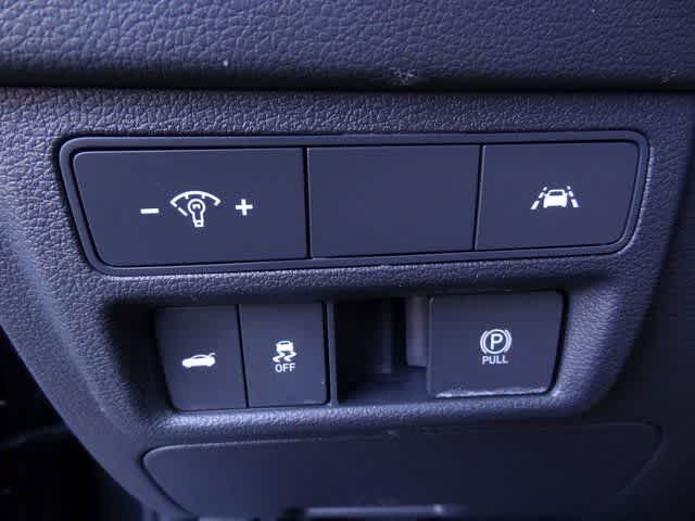 Thumbnail: 2023 Hyundai Sonata - 14