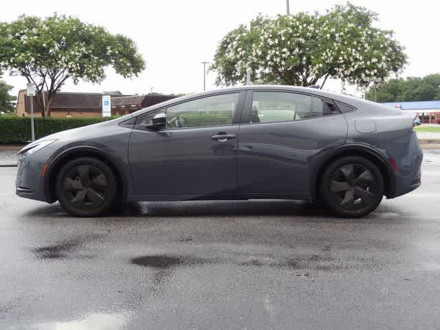 Thumbnail: 2025 Toyota Prius - 2