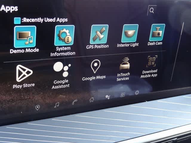 Thumbnail: 2026 INFINITI QX80 - 33