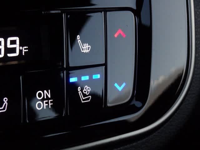 Thumbnail: 2026 INFINITI QX80 - 12