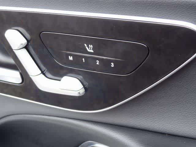 Thumbnail: 2024 Mercedes-Benz E-Class - 17