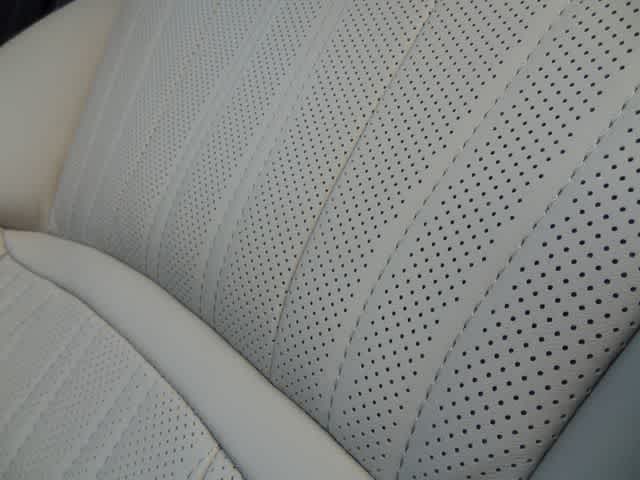 Thumbnail: 2025 Lexus LS - 42