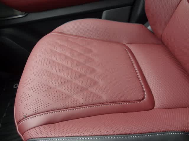 Thumbnail: 2026 INFINITI QX80 - 34