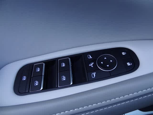 Thumbnail: 2026 INFINITI QX60 - 16