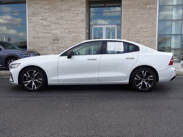 Thumbnail: 2024 Volvo S60 - 2