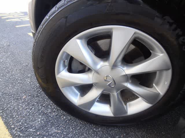 Thumbnail: 2010 INFINITI EX35 - 32