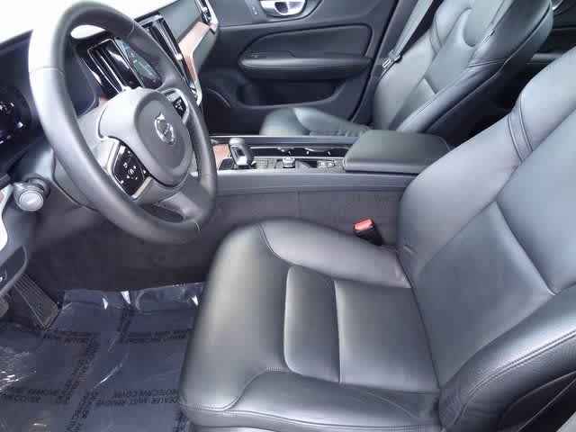 Thumbnail: 2024 Volvo S60 - 6