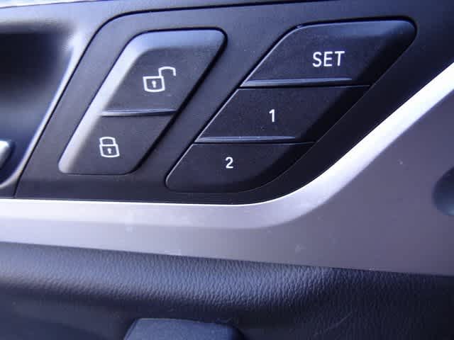 Thumbnail: 2023 BMW X3 - 20