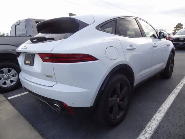 Thumbnail: 2018 Jaguar E-Pace - 4