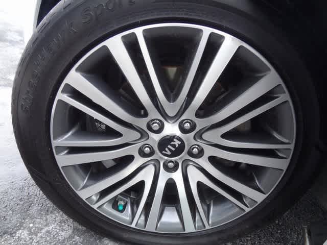 Thumbnail: 2016 Kia Cadenza - 40