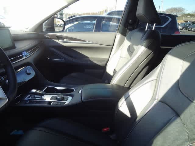 Thumbnail: 2022 INFINITI QX60 - 10