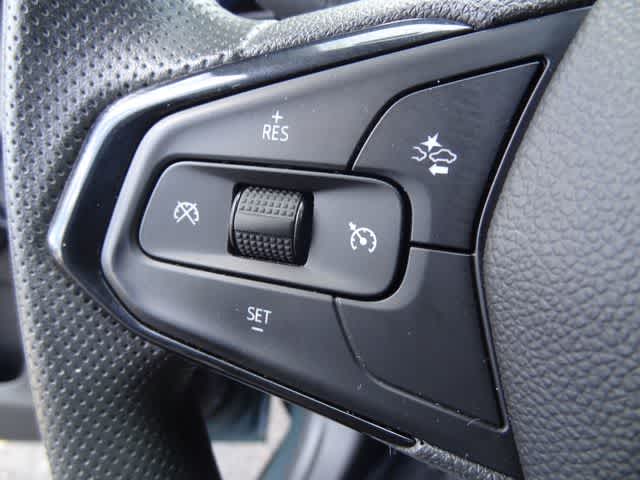 Thumbnail: 2025 Chevrolet Trax - 18