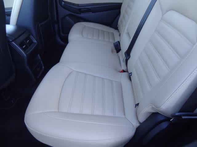 Thumbnail: 2022 Ford Edge - 9