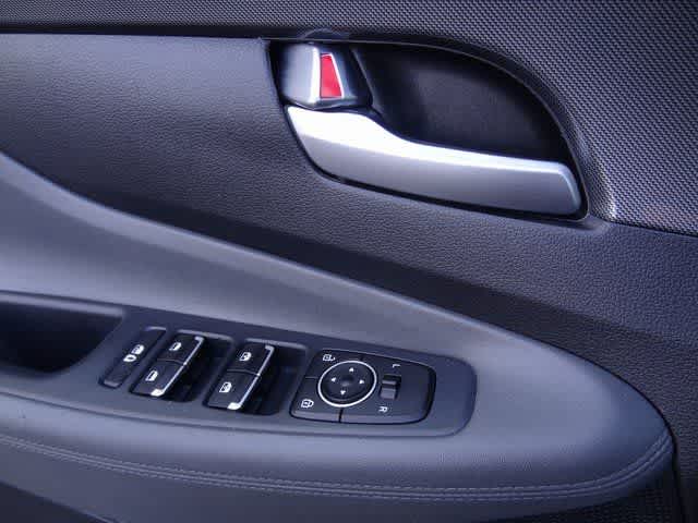 Thumbnail: 2023 Hyundai Santa Fe - 17