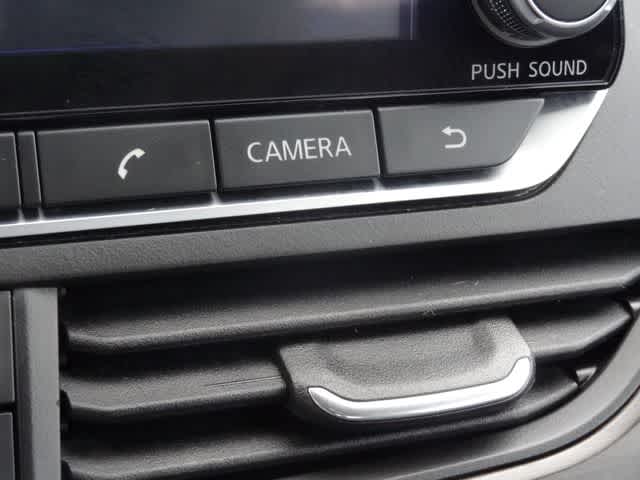 Thumbnail: 2023 Nissan Altima - 23