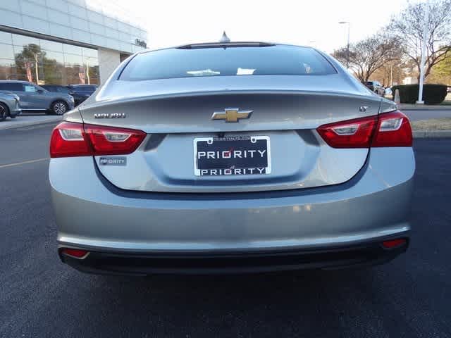 Thumbnail: 2023 Chevrolet Malibu - 3