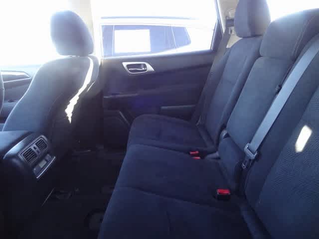 Thumbnail: 2013 Nissan Pathfinder - 6