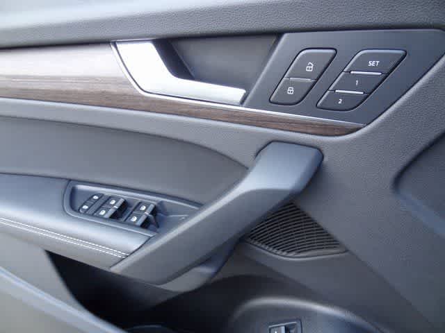 Thumbnail: 2024 Audi Q5 - 18