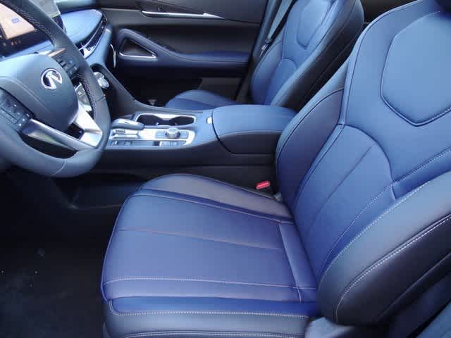 Thumbnail: 2026 INFINITI QX60 - 6