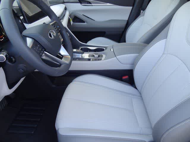 Thumbnail: 2026 INFINITI QX60 - 7