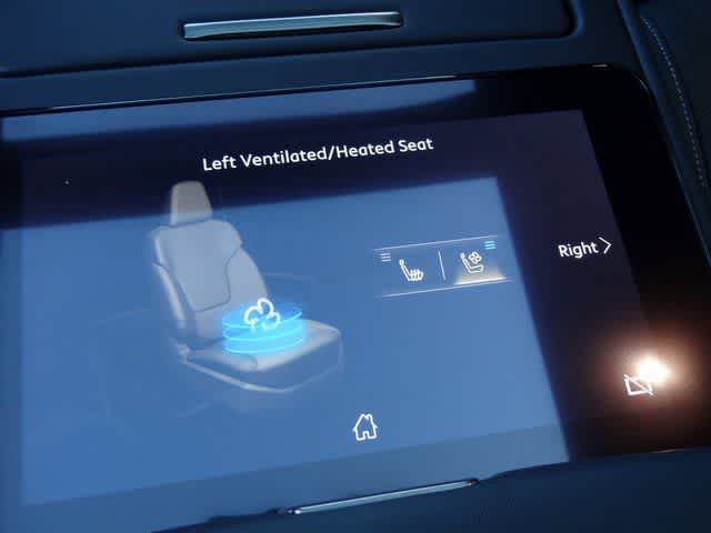 Thumbnail: 2026 INFINITI QX80 - 12