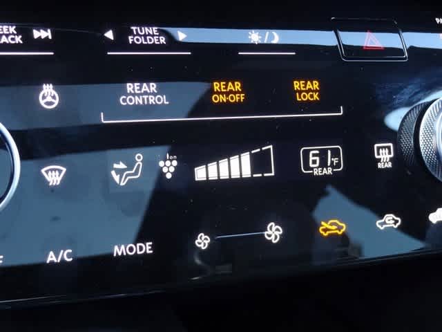 Thumbnail: 2026 INFINITI QX60 - 40