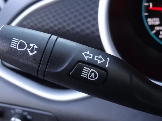 Thumbnail: 2023 Chevrolet Malibu - 22