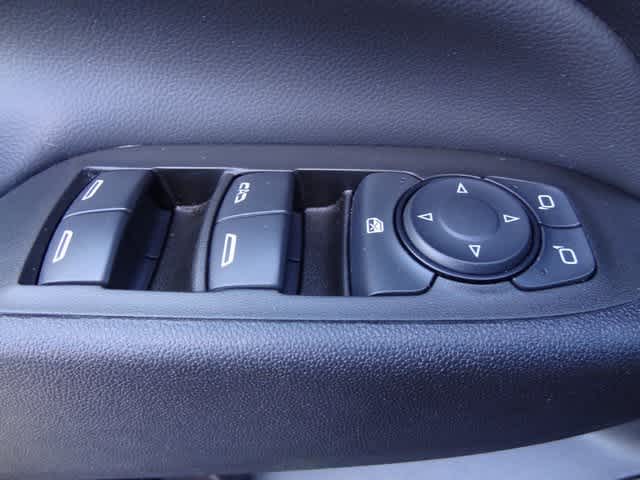 Thumbnail: 2023 Chevrolet Equinox - 15