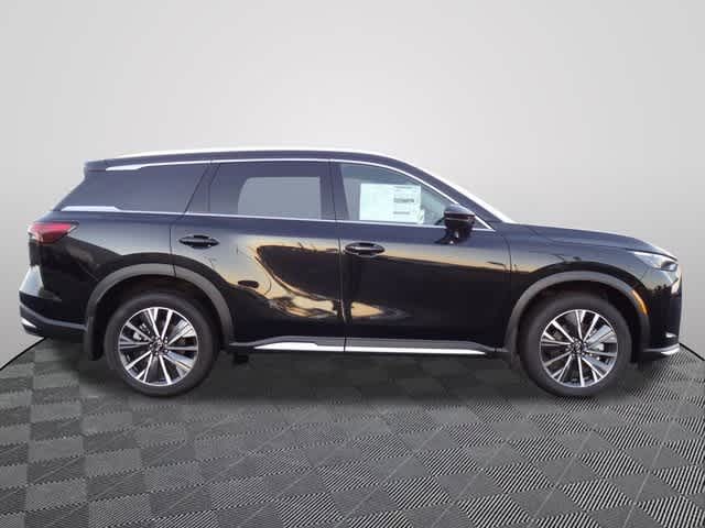 Thumbnail: 2026 INFINITI QX60 - 4
