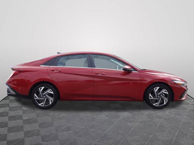 Thumbnail: 2024 Hyundai Elantra - 3