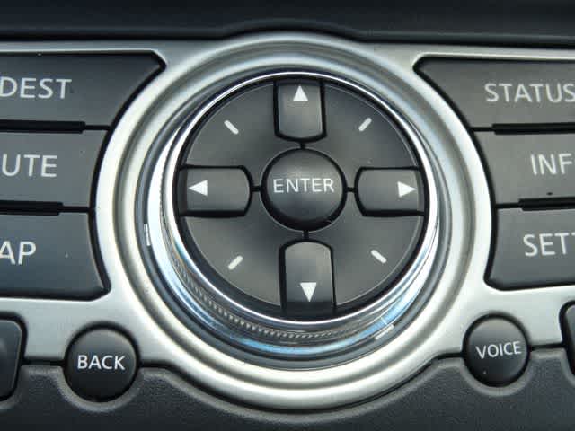 Thumbnail: 2010 INFINITI EX35 - 26