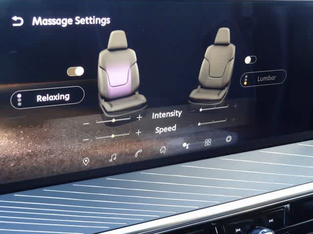 Thumbnail: 2026 INFINITI QX80 - 33