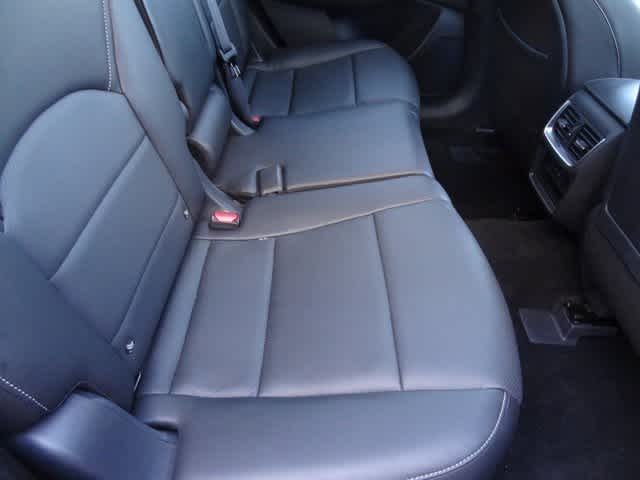 Thumbnail: 2025 INFINITI QX50 - 10